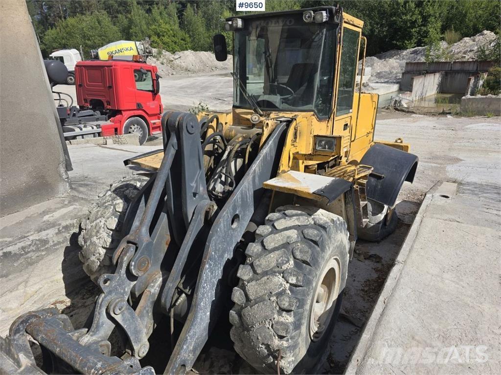 Volvo L120 Bulldozer