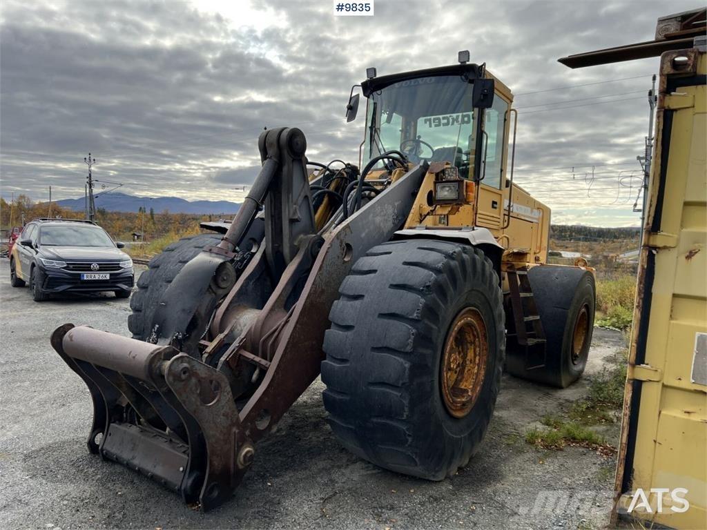 Volvo L180C Læssemaskiner på hjul