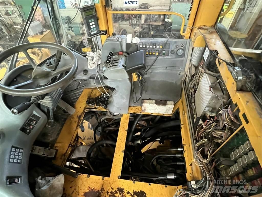 Volvo L220D Læssemaskiner på hjul