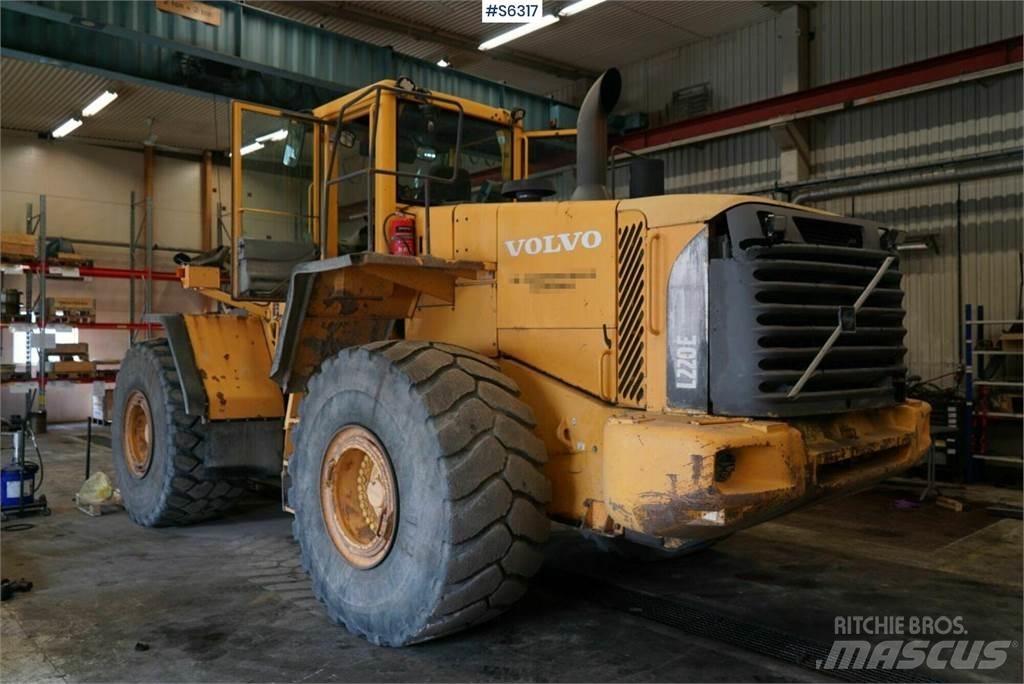 Volvo L220E Læssemaskiner på hjul