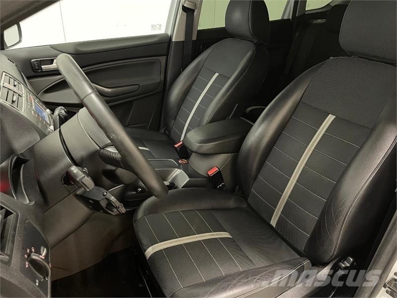Ford Kuga Biler