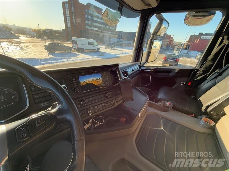 Scania R500 Lastbil med kran