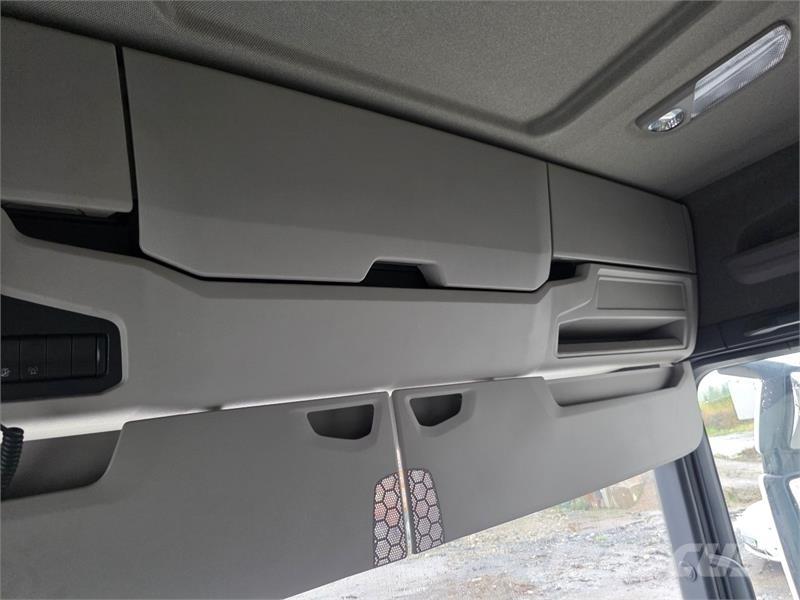 Scania R650 Lastbiler med tip