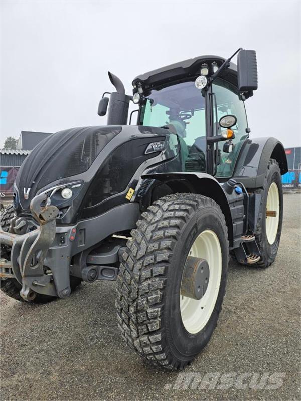 Valtra S374 Traktorer