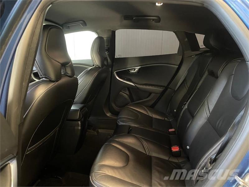 Volvo V40 Biler