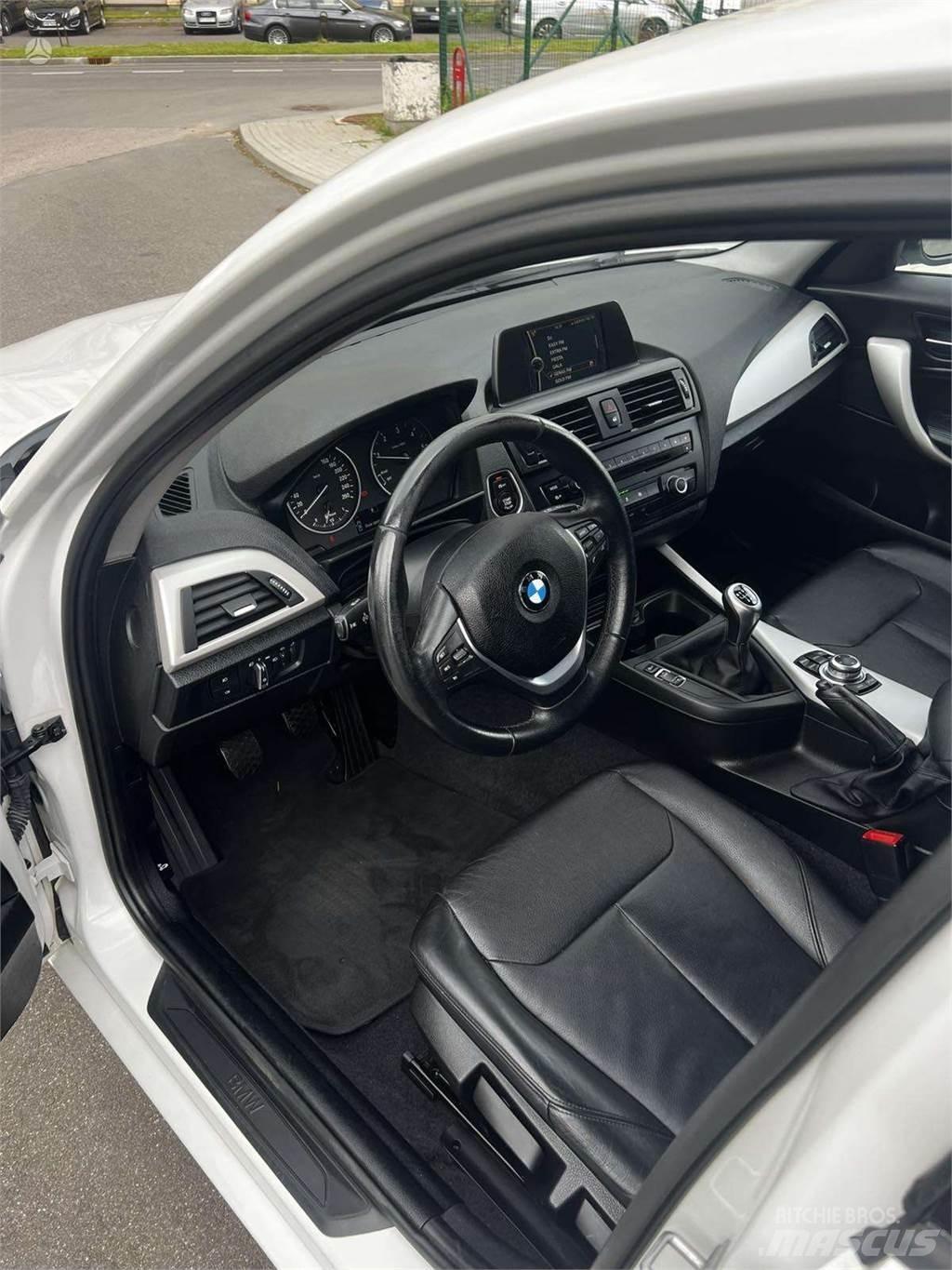 BMW  Biler