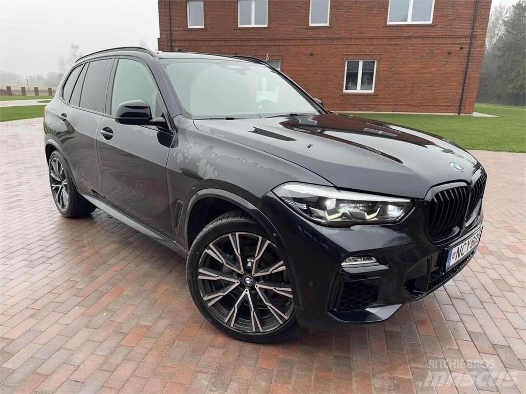 BMW  Biler