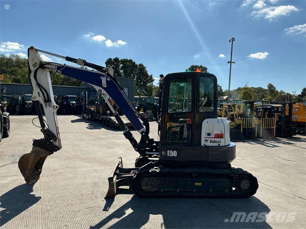 Bobcat E50 Gravemaskiner på larvebånd