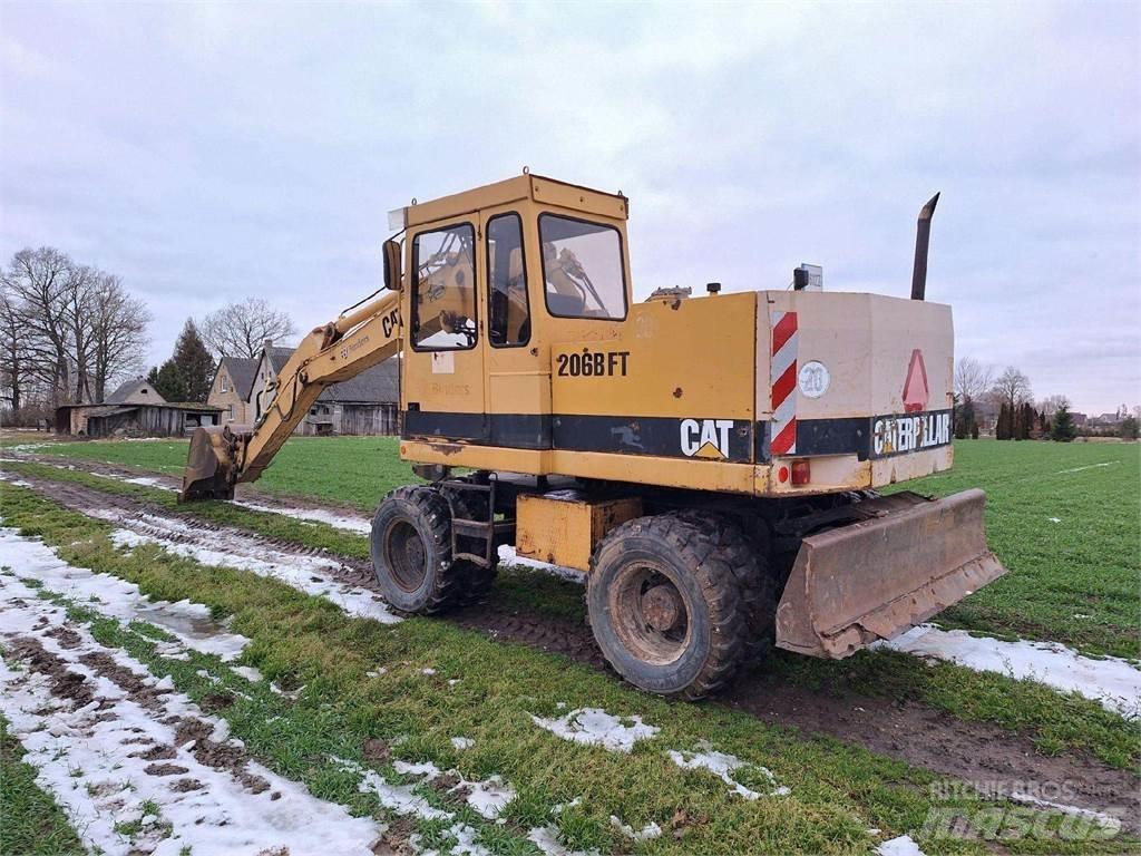 CAT 206 B FT Gravemaskiner på larvebånd