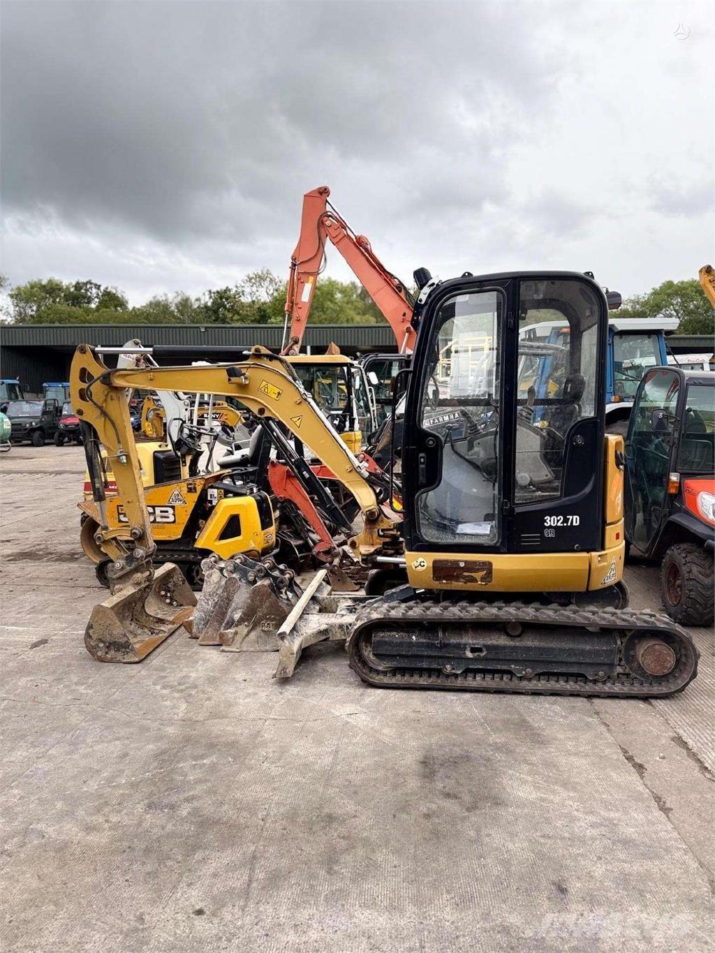 CAT 302.7 DCR Minigravemaskiner