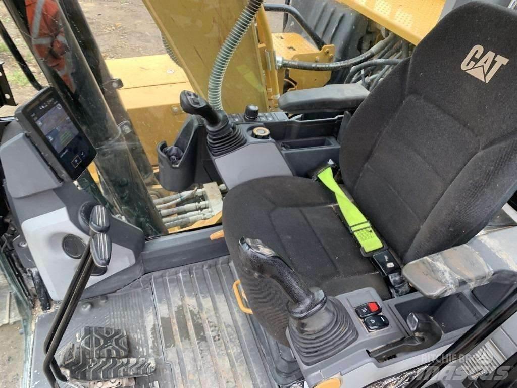 CAT 313 GC Gravemaskiner på larvebånd