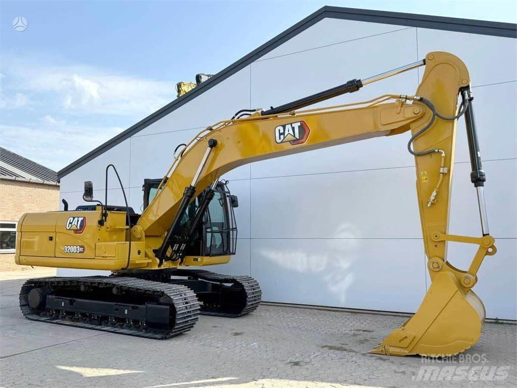 CAT 320D3 Gravemaskiner på larvebånd