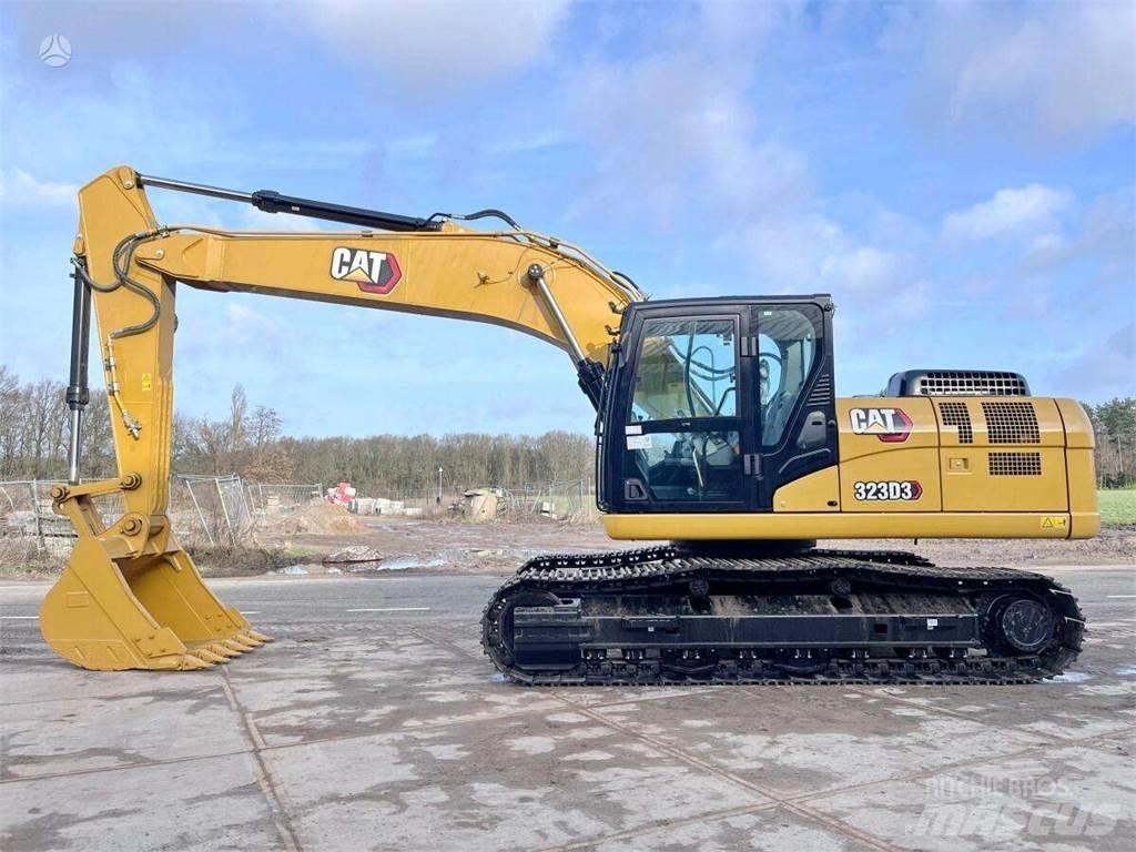CAT 323D3 Gravemaskiner på larvebånd
