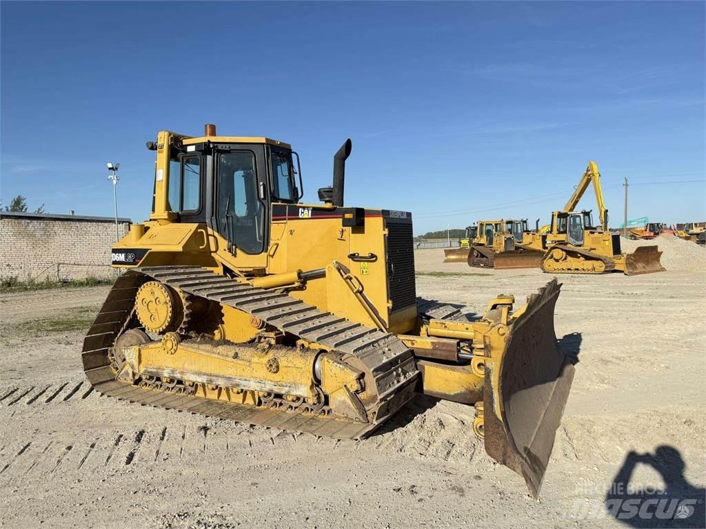 CAT D6M LGP Bulldozer på larvebånd