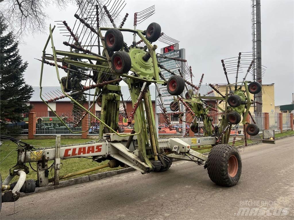 CLAAS Liner 3000 River og høvendere