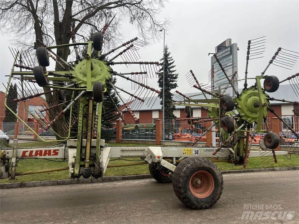CLAAS Liner 3000 River og høvendere