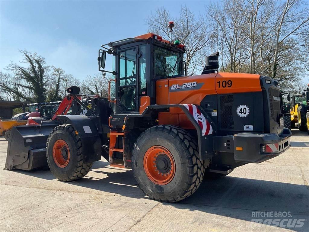 Doosan DL280 Læssemaskiner på hjul