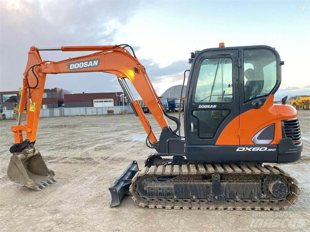 Doosan DX 60 C Minigravemaskiner