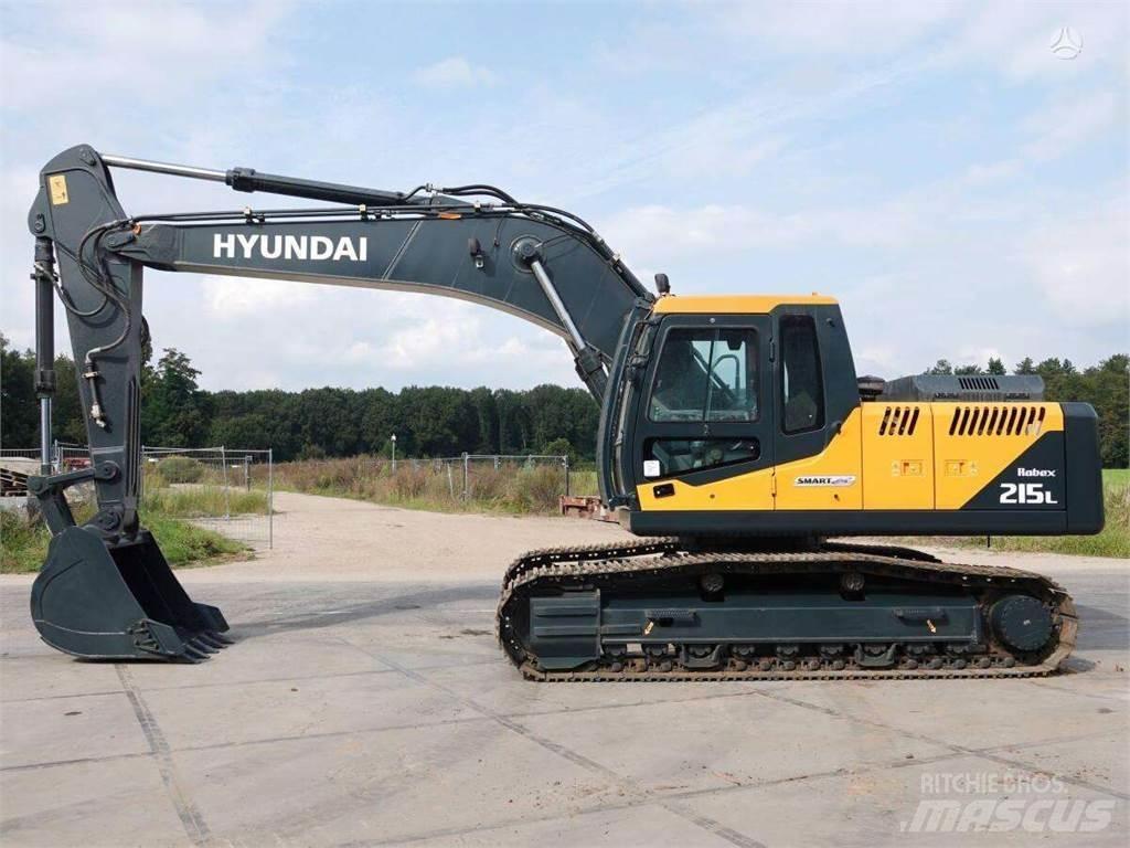 Hyundai R215 Gravemaskiner på larvebånd