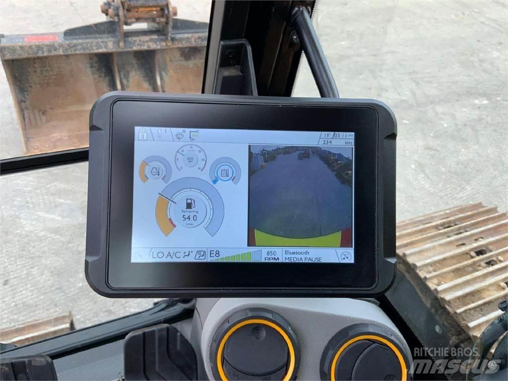JCB 131X LC Gravemaskiner på larvebånd