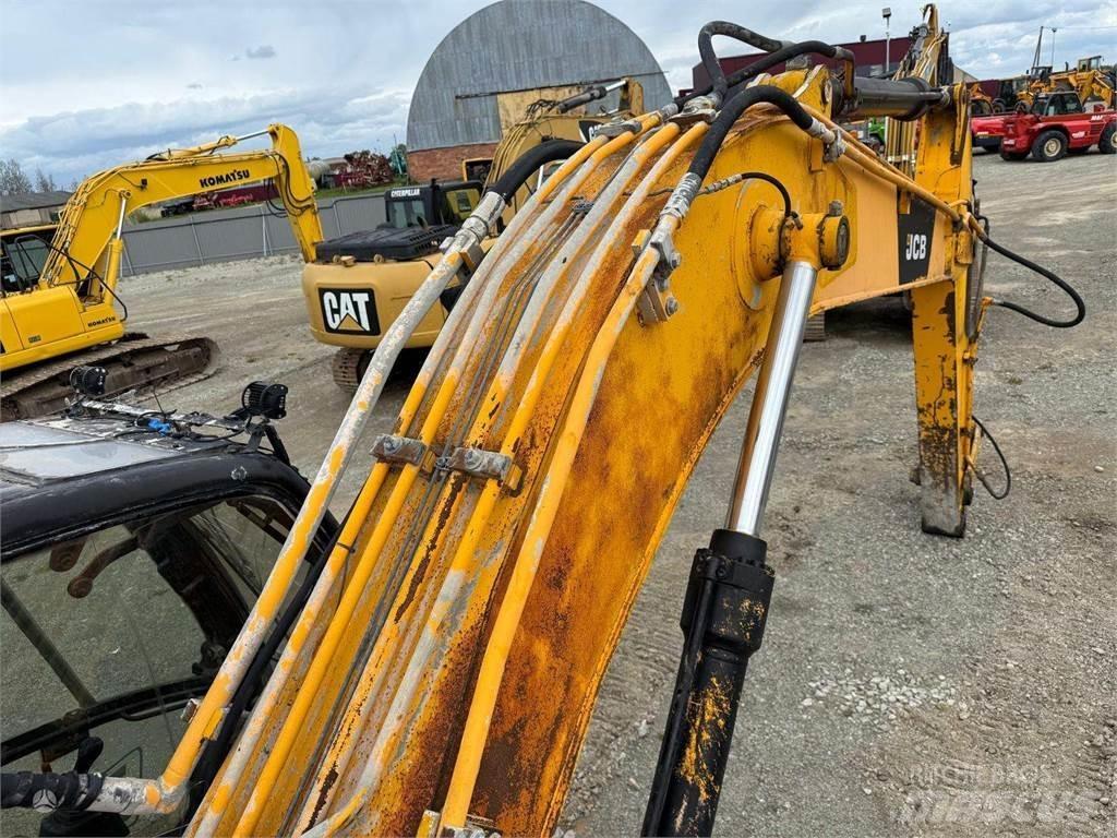 JCB JS 220 LC Gravemaskiner på larvebånd