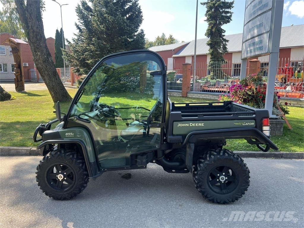 John Deere  ATV'er