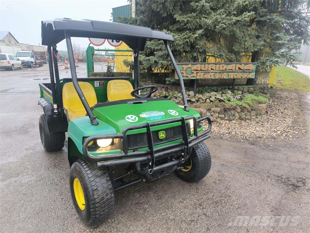 John Deere  ATV'er