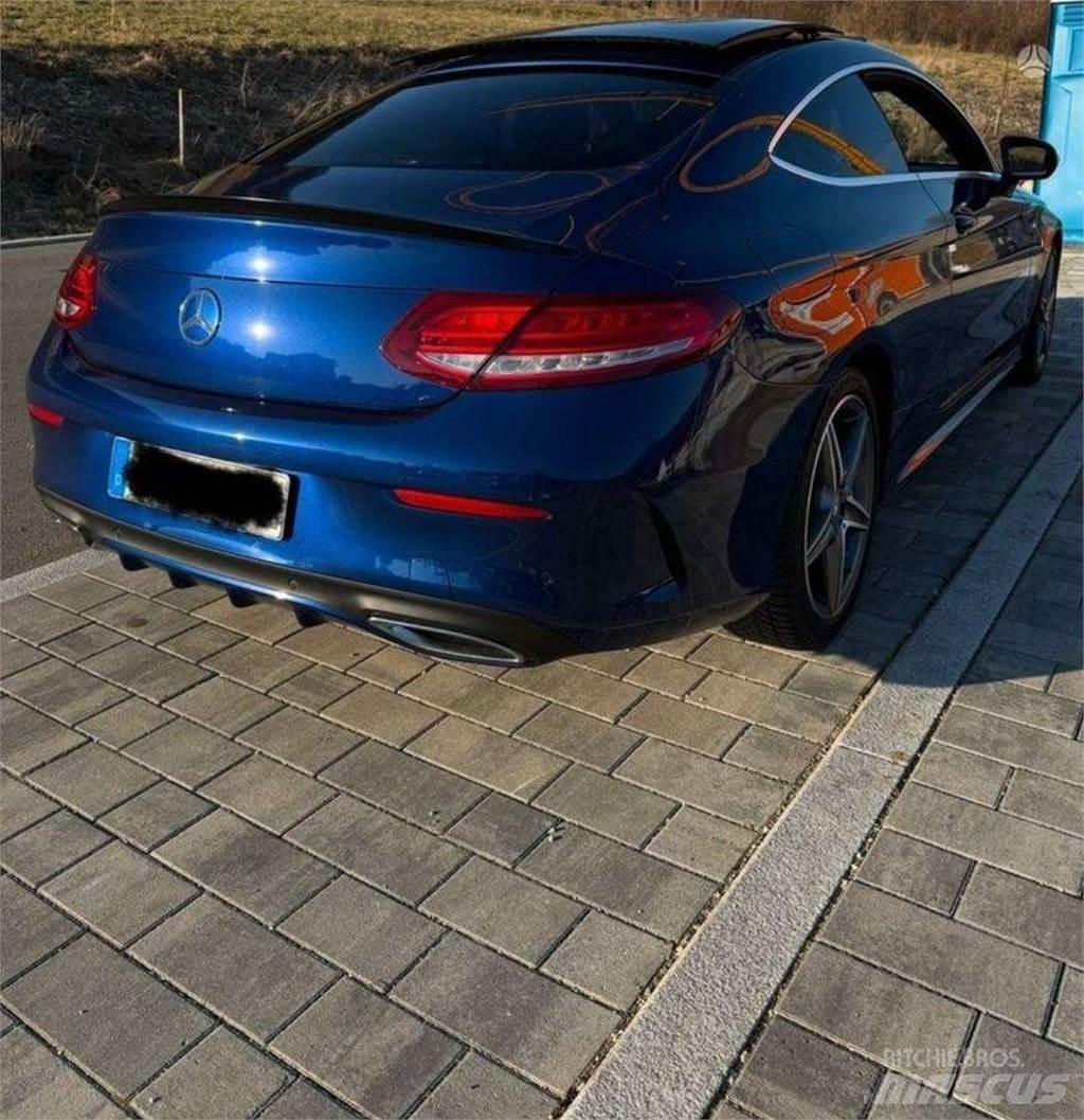 Mercedes-Benz  Biler