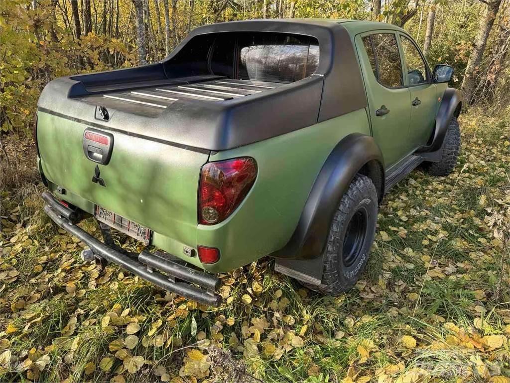 Mitsubishi  Biler
