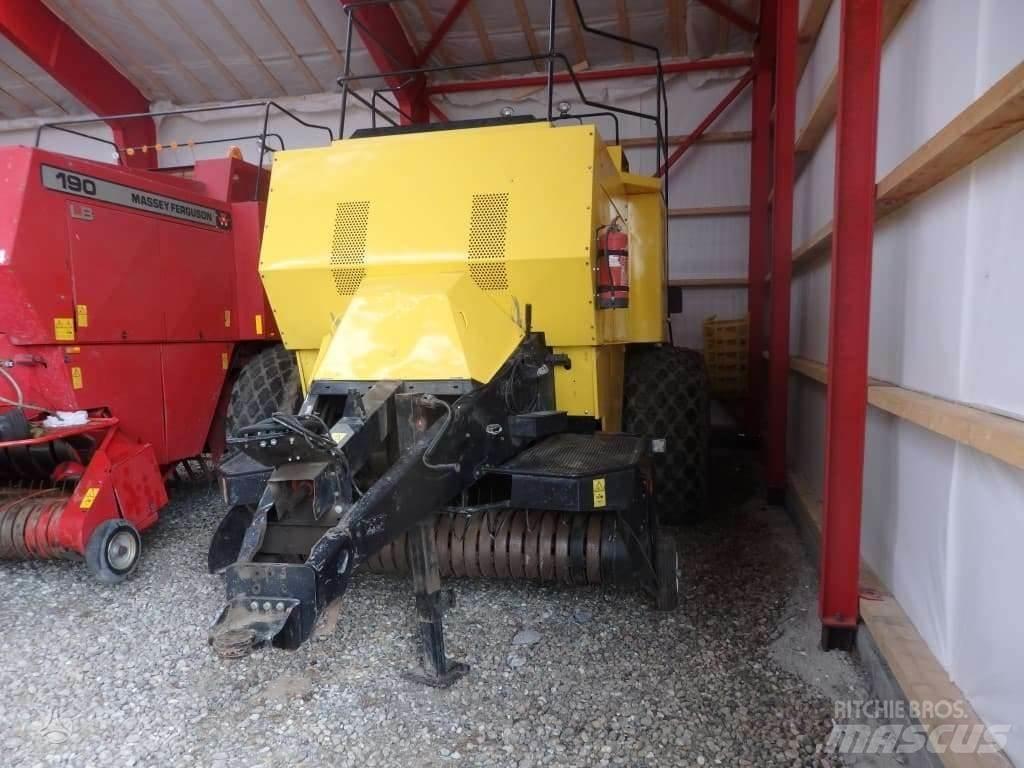 New Holland BB980 Rundballe-pressere