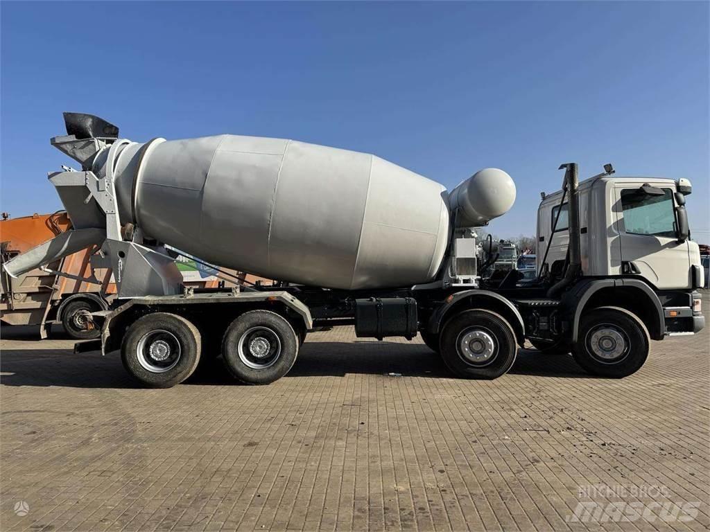 Scania P124 8x4 Betonbiler