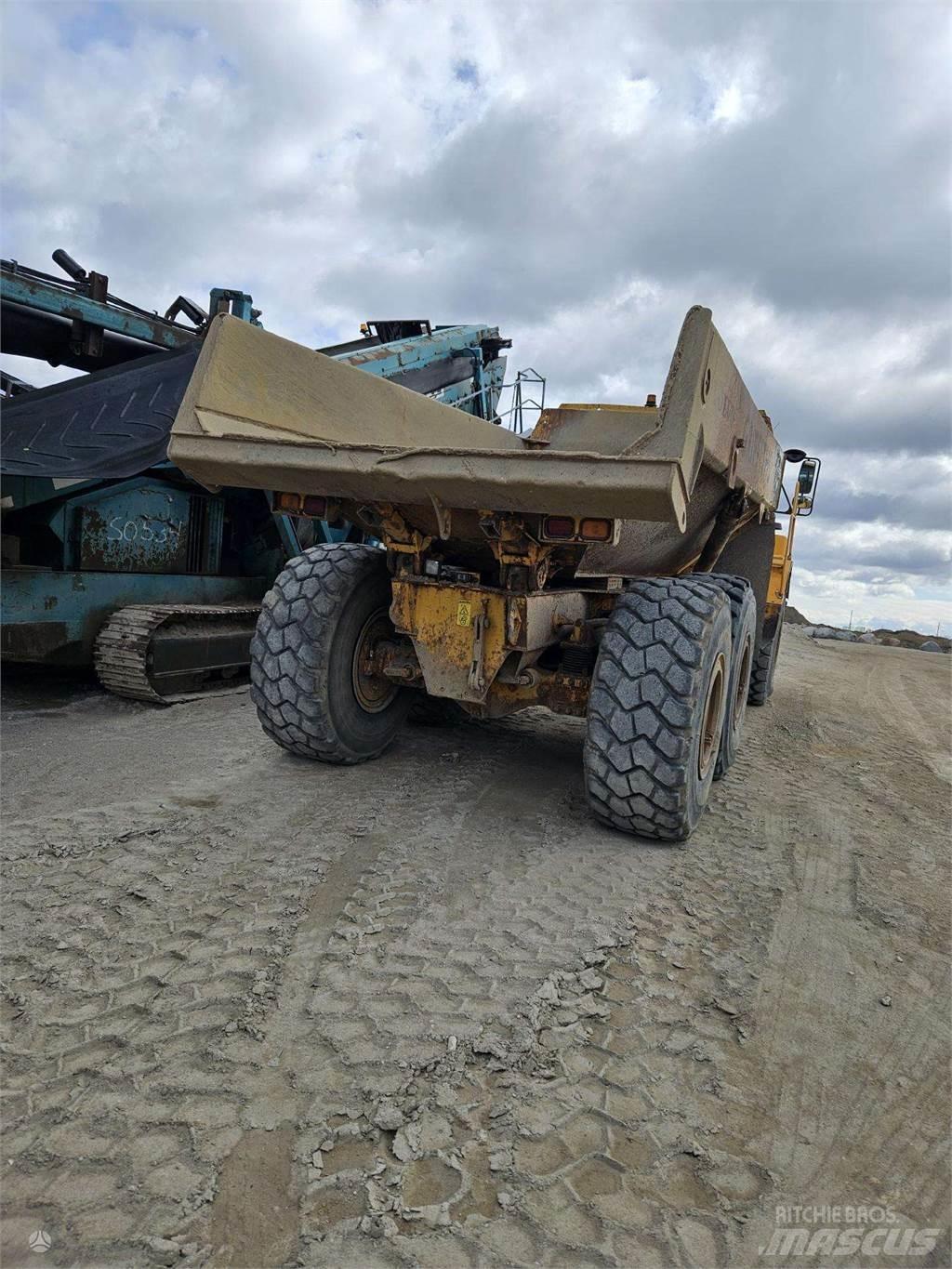 Volvo A25D Terrængående lastbiler