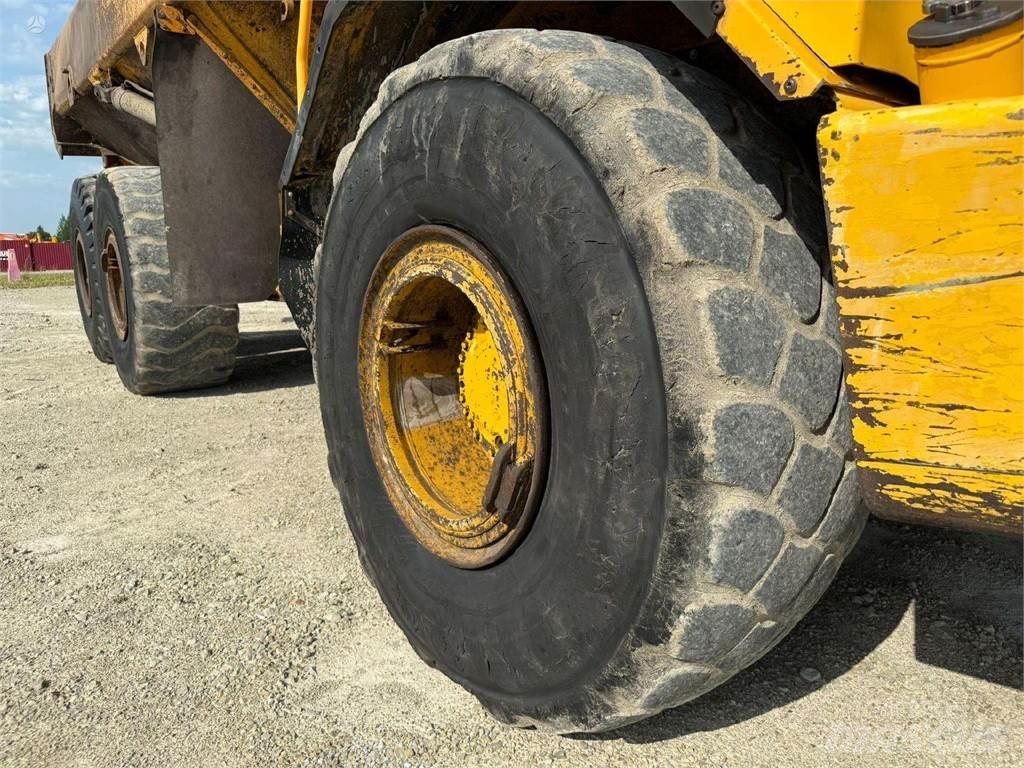 Volvo A25D Terrængående lastbiler
