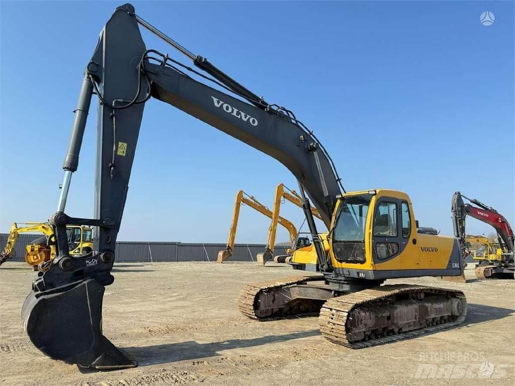 Volvo EC 240 LC Gravemaskiner på larvebånd