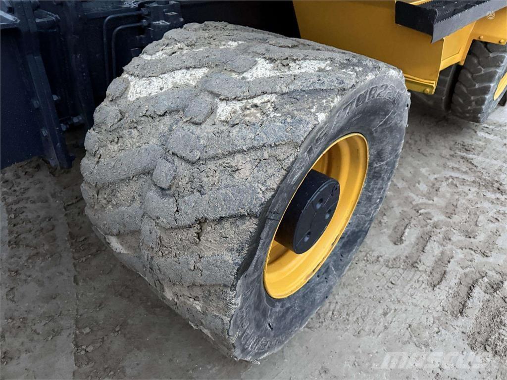 Volvo EW 180 C Gravemaskiner på hjul