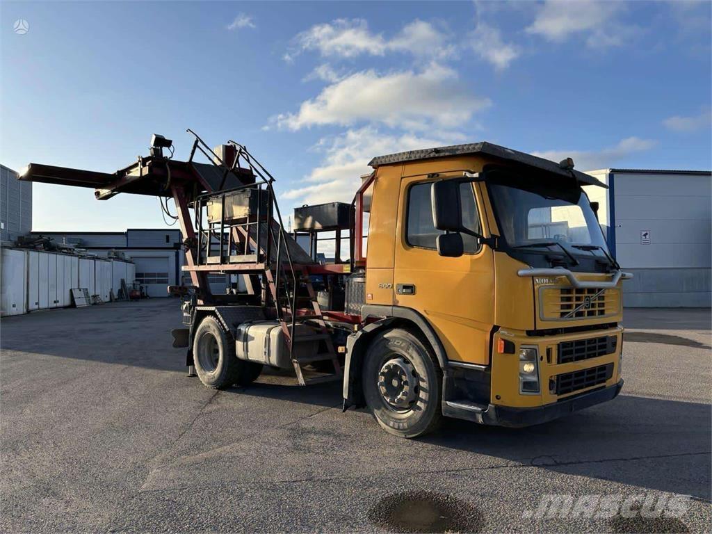 Volvo FM9 260 4x2 Lastbilmonterede lifte