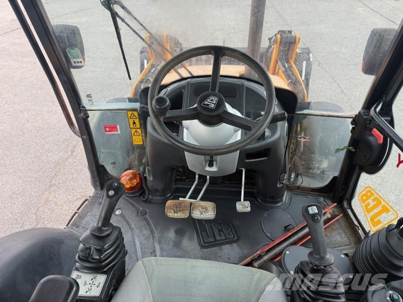 JCB 3 CX Rendegravere