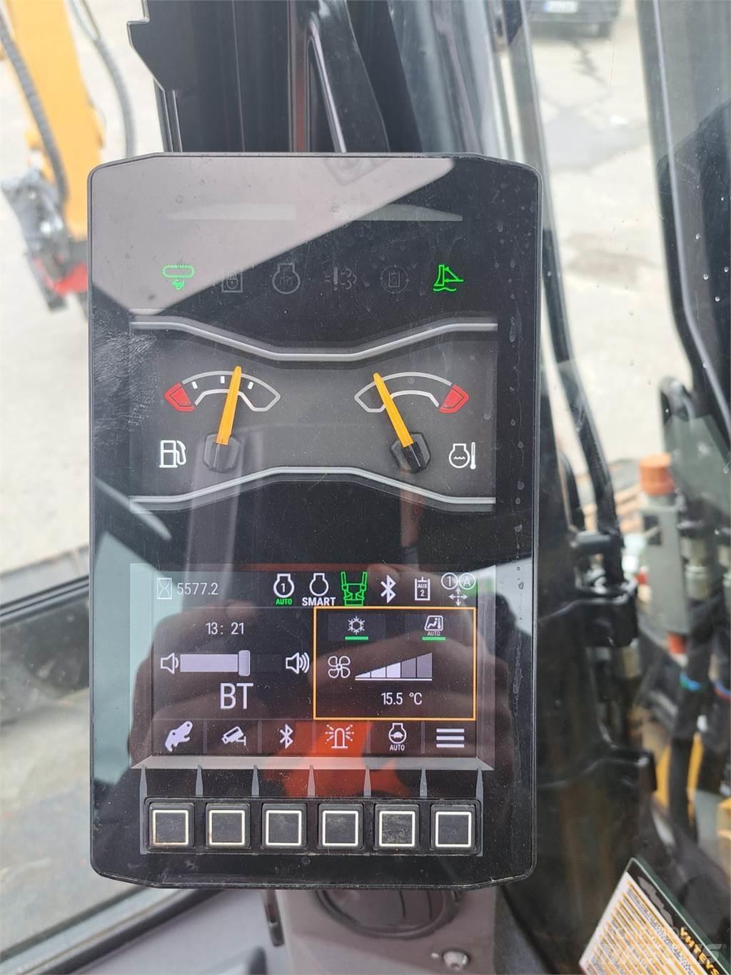 CAT 310 Minigravemaskiner