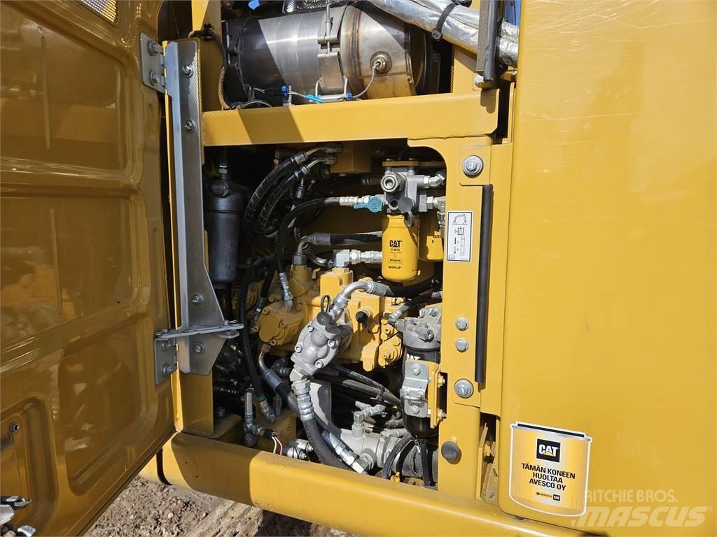 CAT 313FL Gravemaskiner på larvebånd