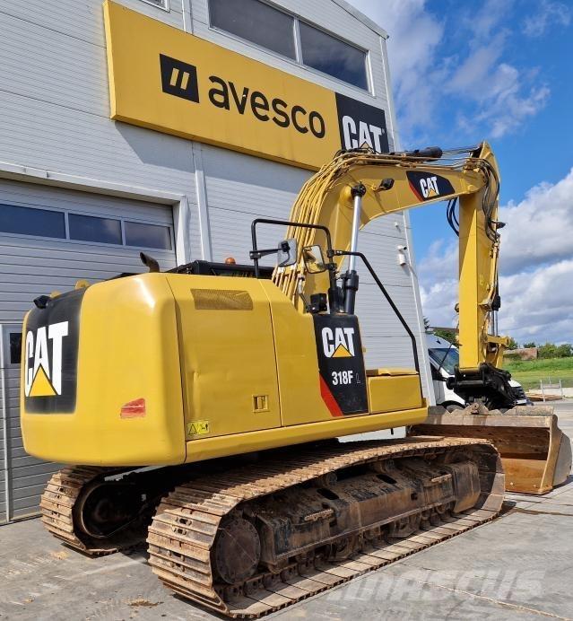 CAT 318FL Gravemaskiner på larvebånd