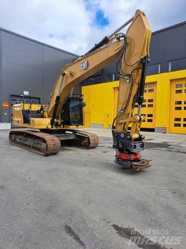 CAT 330 Gravemaskiner på larvebånd