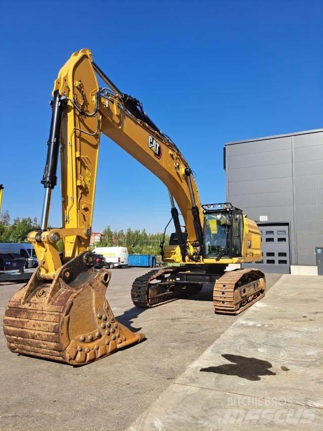 CAT 352 Gravemaskiner på larvebånd