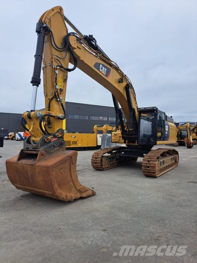 CAT 352F XE Gravemaskiner på larvebånd