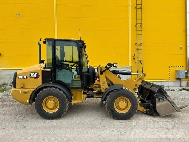 CAT 906M Læssemaskiner på hjul