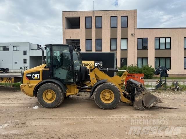 CAT 906M Læssemaskiner på hjul