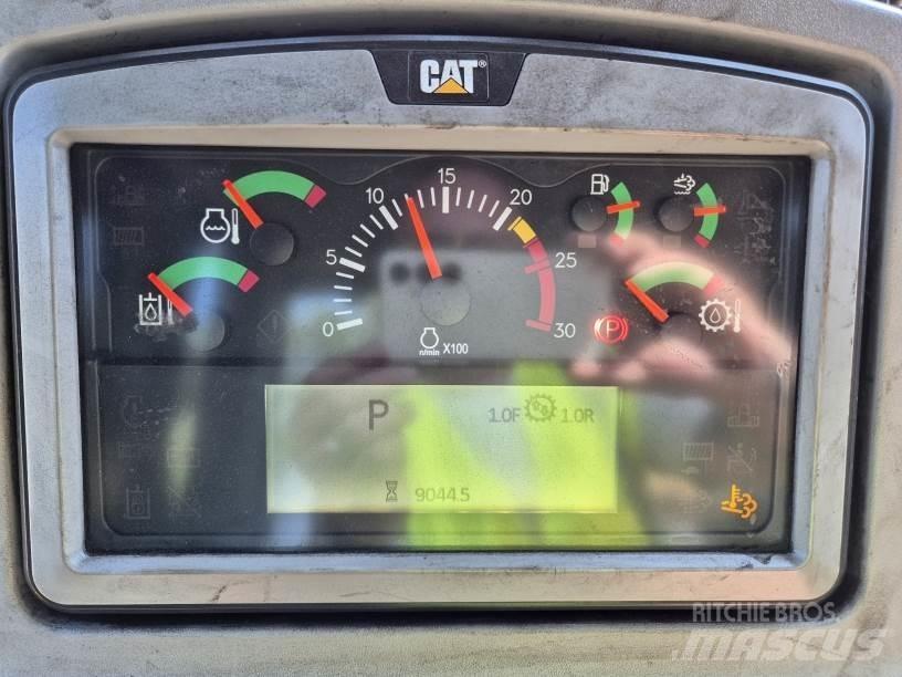 CAT D9T Bulldozer på larvebånd