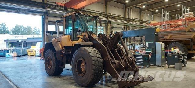 Volvo L120F Læssemaskiner på hjul