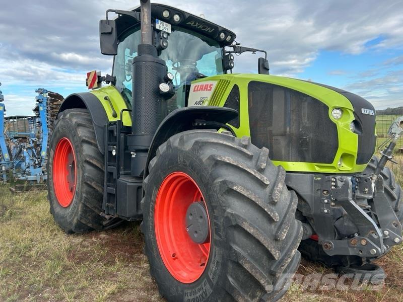 CLAAS Axion 950 Traktorer