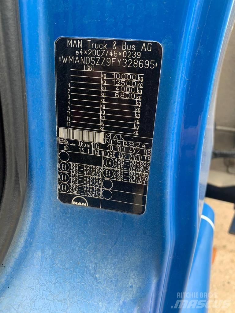 MAN TGL 10.180 Autotransportere / Knæklad