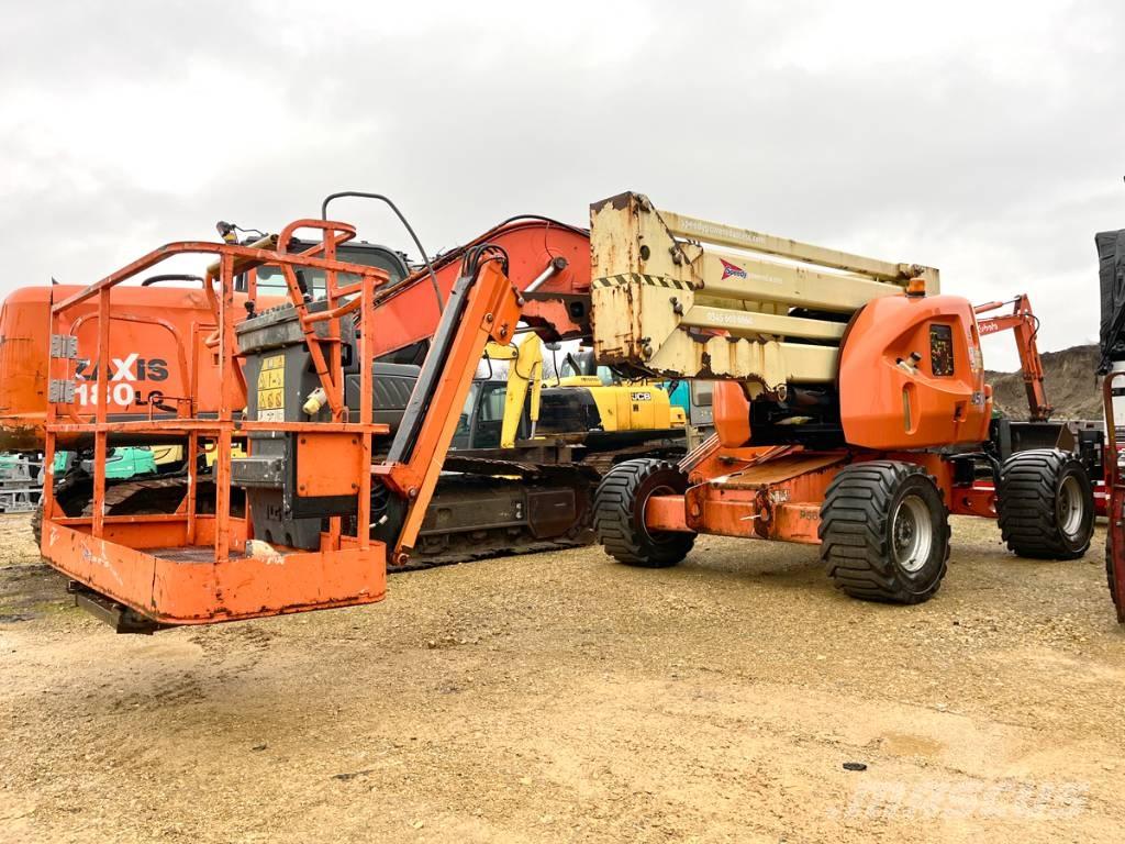JLG 450 AJ Bomlifte med knækarm